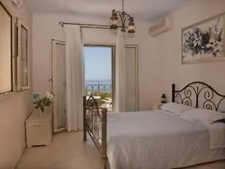 Liocharis Apartments Lourdata  3*, Lourdata (Kefalonia)