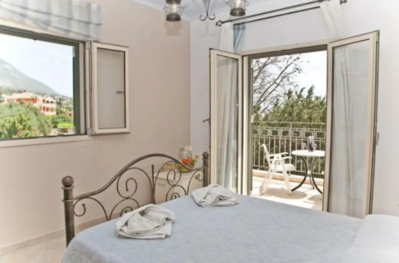 Liocharis Apartments Lourdata  Hotel Lourdata (Kefalonia)