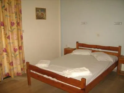 Hotel Liocharis Apartments Lourdata